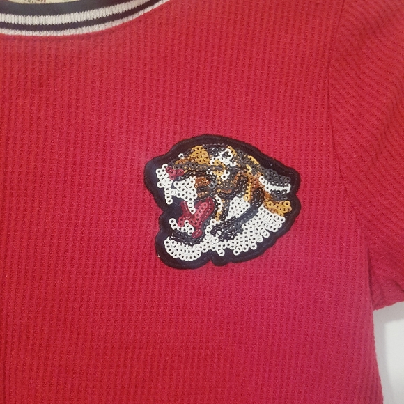 Sequin Tiger Shirt - Picture 2 of 4